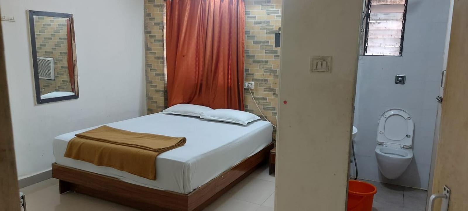 Glitz Hotels Sai Guest House - Nr Inorbit Mall Vashi Нави Мумбай Екстериор снимка