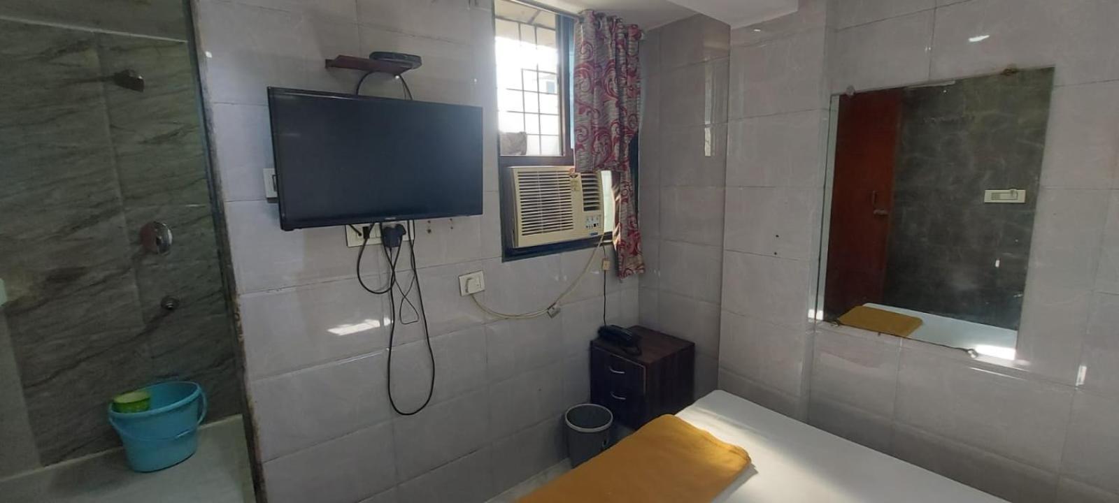 Glitz Hotels Sai Guest House - Nr Inorbit Mall Vashi Нави Мумбай Екстериор снимка