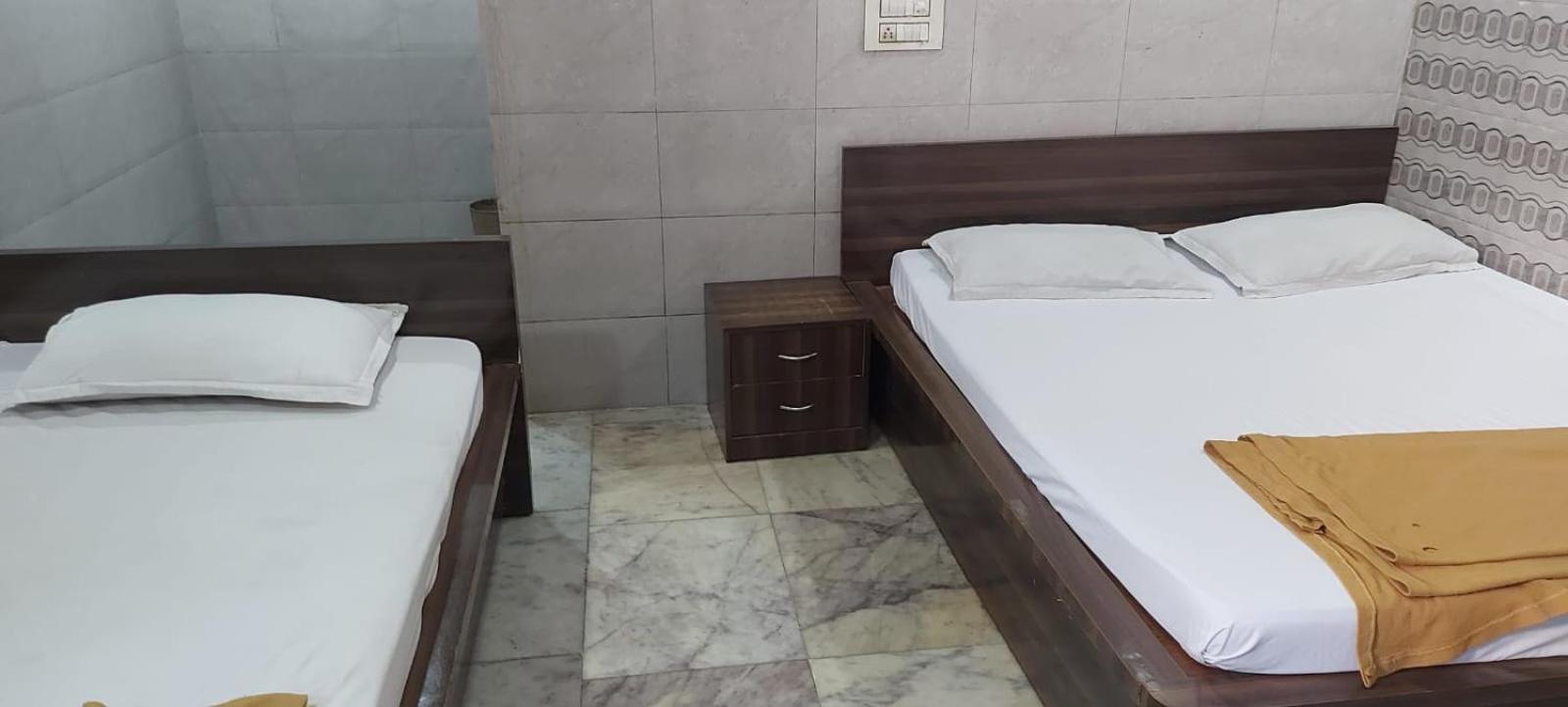 Glitz Hotels Sai Guest House - Nr Inorbit Mall Vashi Нави Мумбай Екстериор снимка
