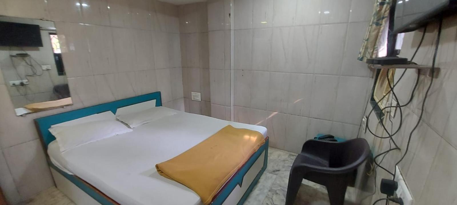 Glitz Hotels Sai Guest House - Nr Inorbit Mall Vashi Нави Мумбай Екстериор снимка